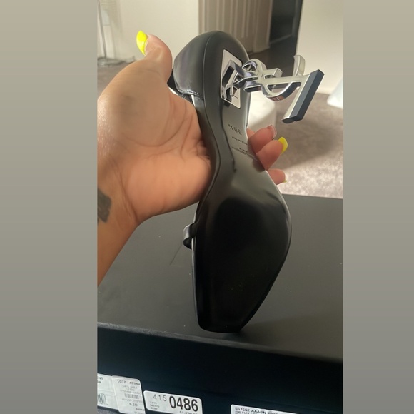 Ysl heels - Picture 5 of 8